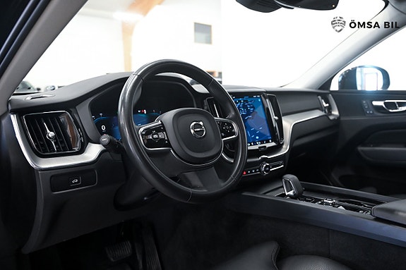 Volvo XC60 8 of 24