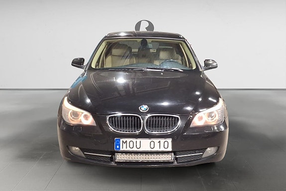 BMW 520d 10 of 17