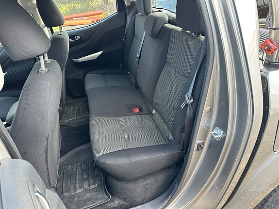Nissan Navara 6 of 12