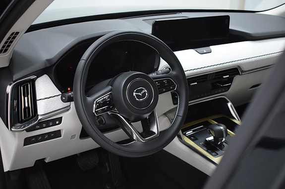 Mazda CX-60 8 of 28