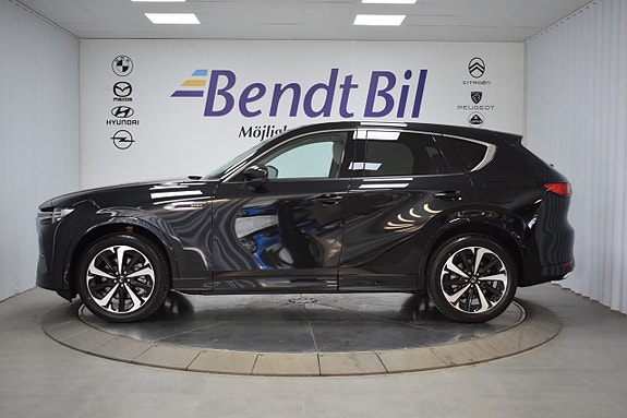 Mazda CX-60 25 of 28