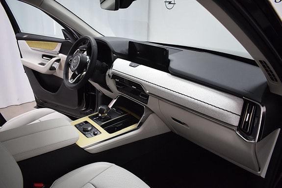 Mazda CX-60 14 of 28