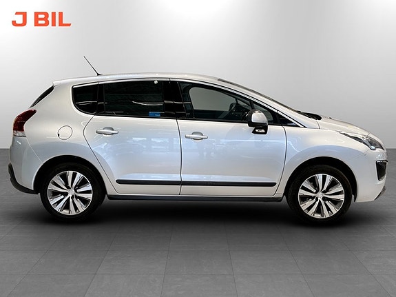 Peugeot 3008 3 of 15