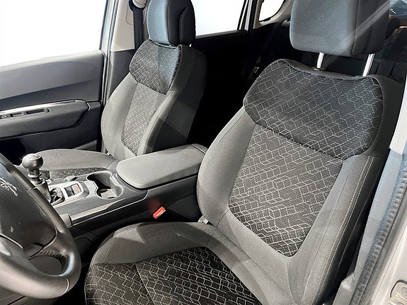 Peugeot 3008 7 of 15