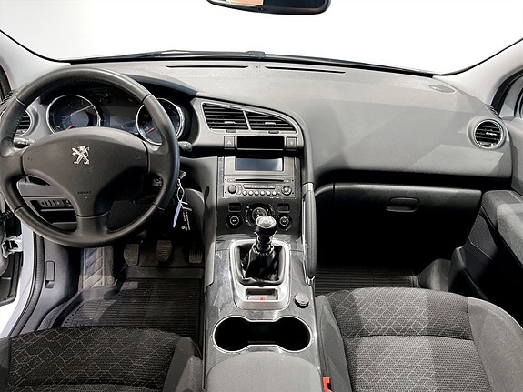 Peugeot 3008 5 of 15