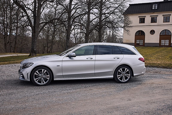 Mercedes-Benz C300 7 of 25