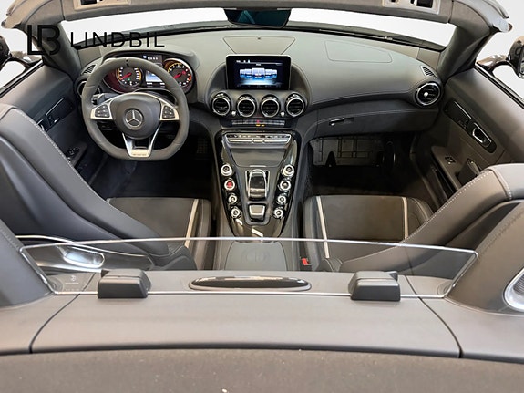 Mercedes-Benz AMG GT Roadster 17 of 17