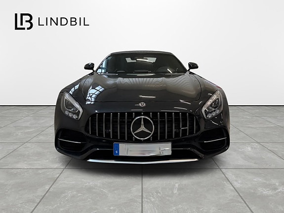 Mercedes-Benz AMG GT Roadster 4 of 5