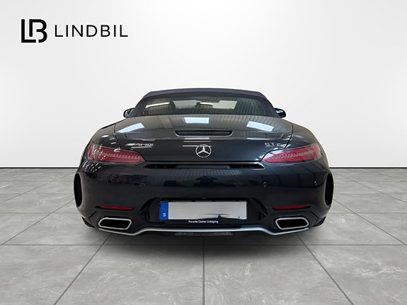 Mercedes-Benz AMG GT Roadster 3 of 5