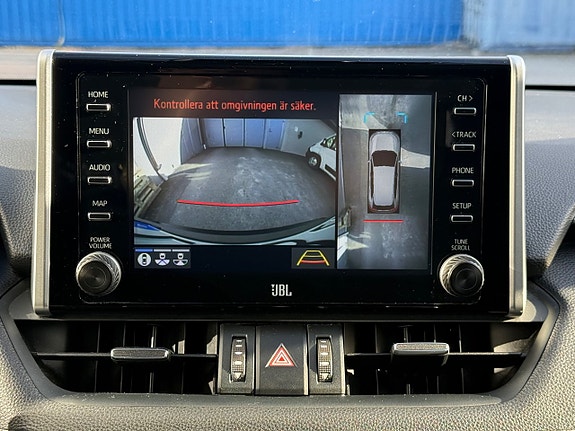 Toyota RAV4 23 of 25