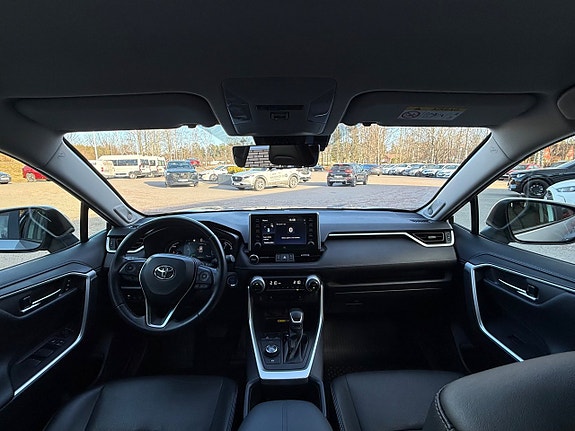 Toyota RAV4 15 of 25