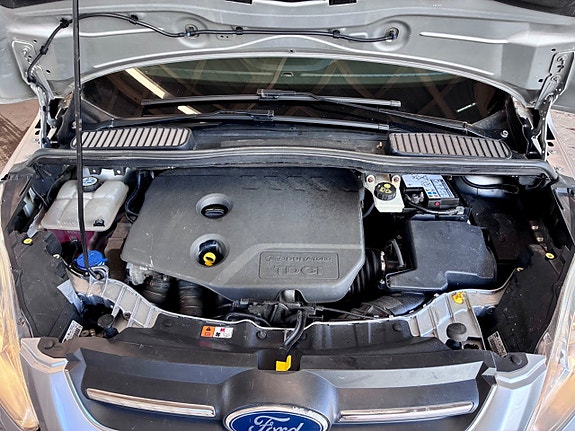 Ford C-Max 4 of 11