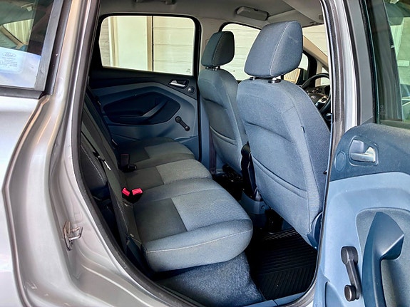 Ford C-Max 11 of 11