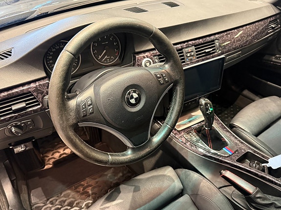 BMW 325i 9 of 14