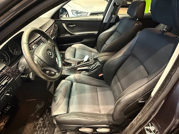 BMW 325i 8 of 14