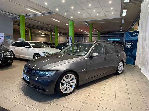 BMW 325i 3 of 14