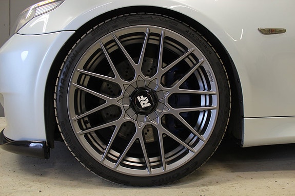 BMW M5 4 of 5