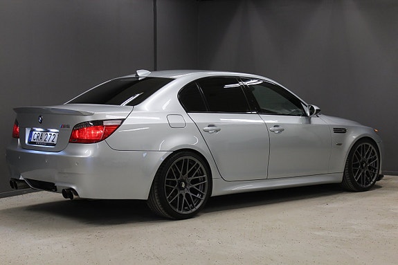 BMW M5 5 of 5