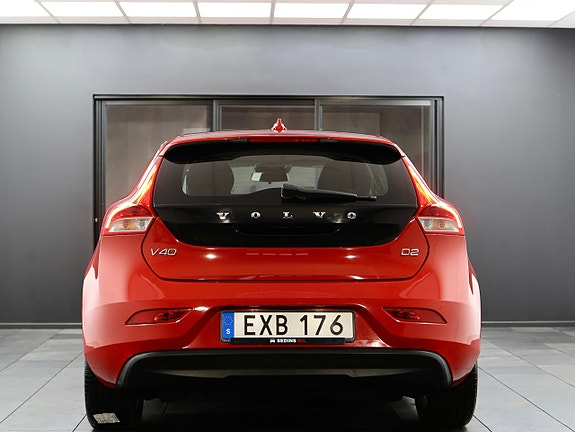 Volvo V40 7 of 25