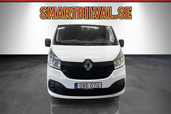 Renault Trafic 2 of 11