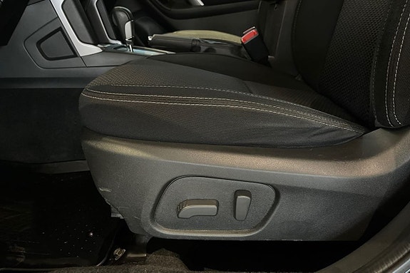 Subaru Forester 10 of 22