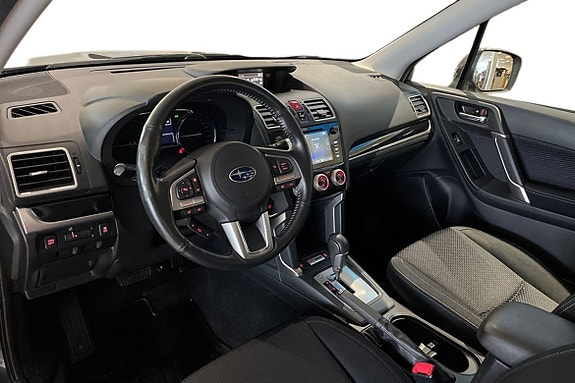 Subaru Forester 9 of 22