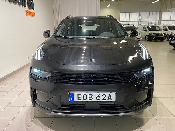 Lynk & Co 01 7 of 7