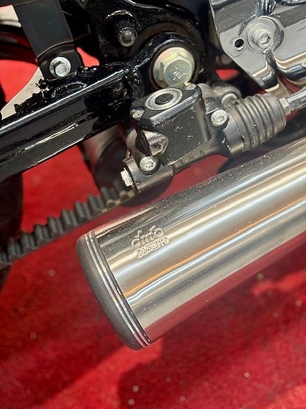 Harley-Davidson Seventy-Two Sportster Bobber 5 of 6