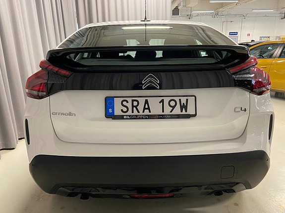 Citroen C4 3 of 17