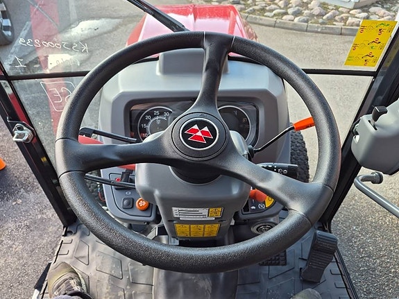 Massey Ferguson MF1740 11 of 11