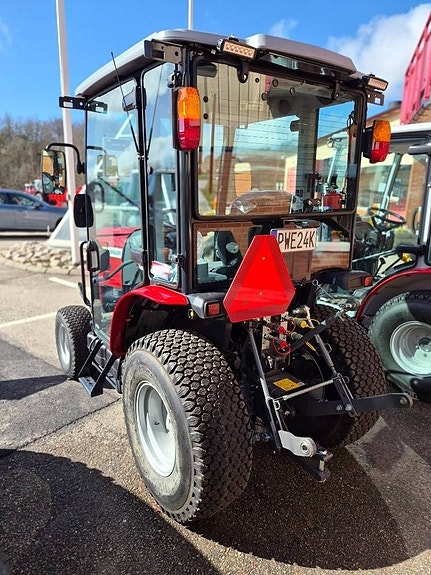 Massey Ferguson MF1740 6 of 11