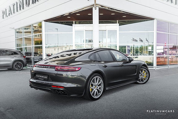 Porsche Panamera Turbo S 2 of 5