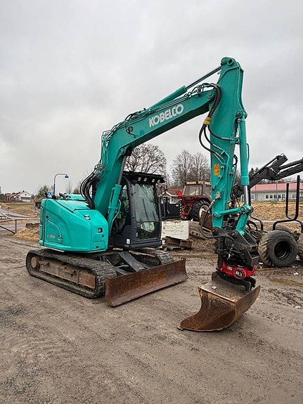 Kobelco SK75 SR-7