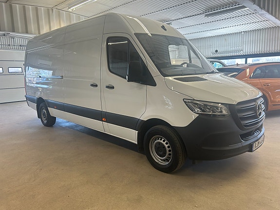 Mercedes-Benz Sprinter 317