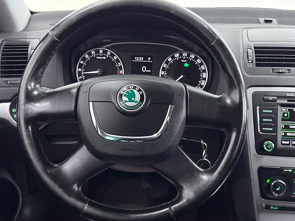 Skoda Octavia 14 of 24