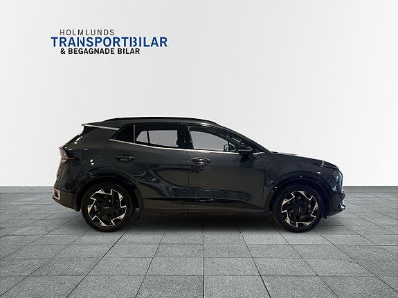 Kia Sportage 17 of 29