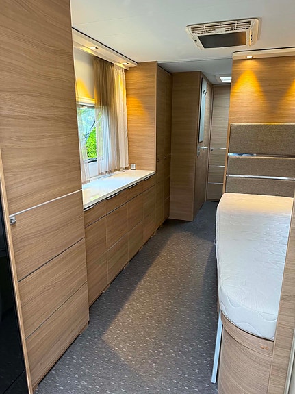 Adria Adora 753uk 5 of 8