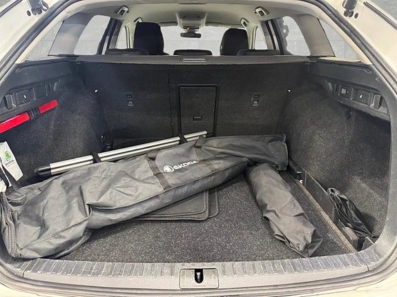 Skoda Octavia 18 of 22