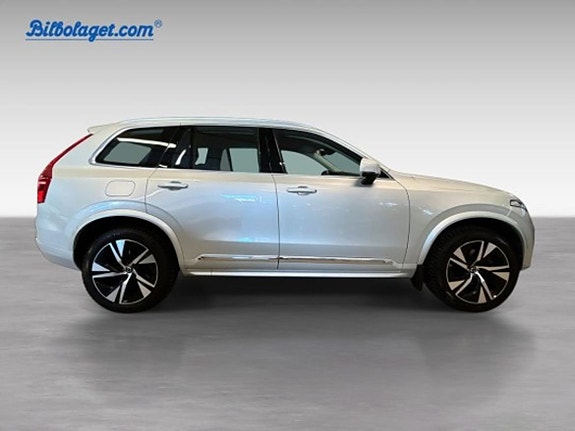 Volvo XC90 4 of 5