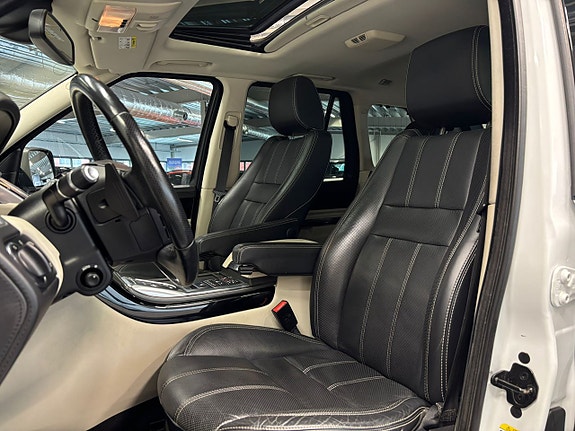 Land Rover Range Rover Sport 13 of 25