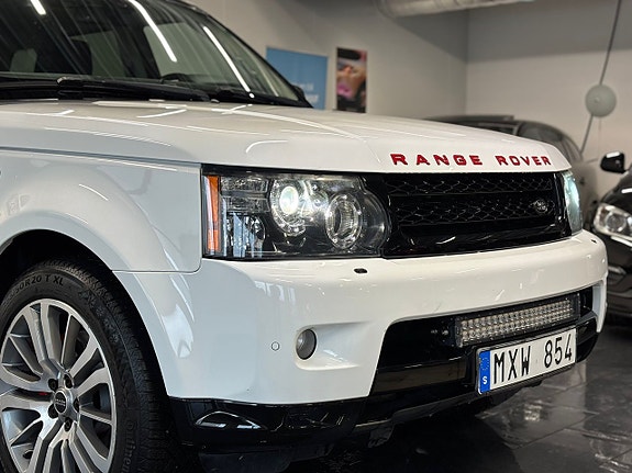Land Rover Range Rover Sport 5 of 5