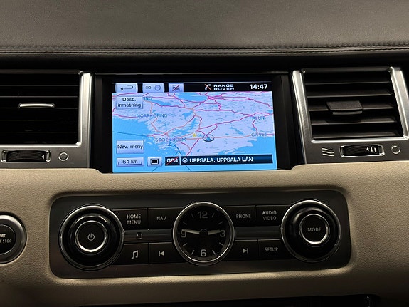 Land Rover Range Rover Sport 21 of 25