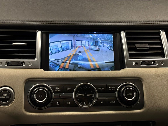 Land Rover Range Rover Sport 22 of 25