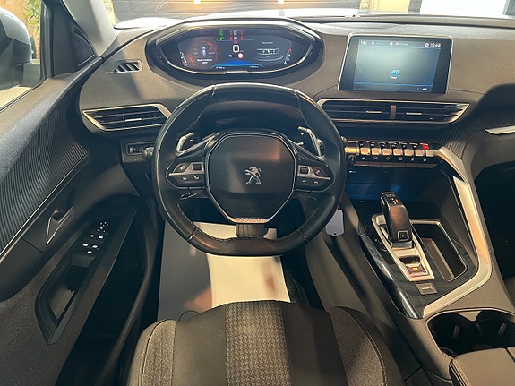 Peugeot 3008 14 of 17