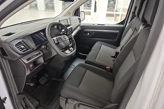 Opel Vivaro 6 of 8