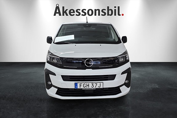 Opel Vivaro 2 of 5