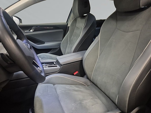 Volkswagen Passat 8 of 9