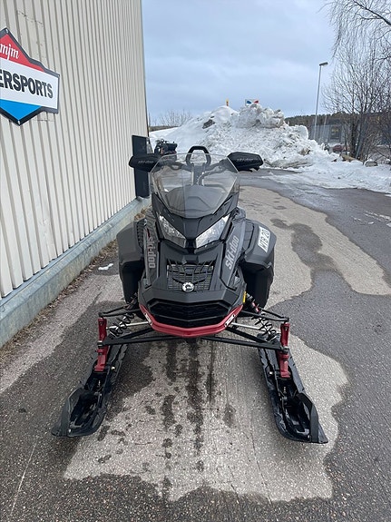 Ski-Doo Expedition Xtreme 850 E-tec 3 of 4