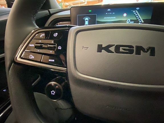 KGM Musso EV 16 of 17