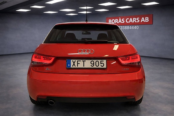 Audi A1 3 of 12
